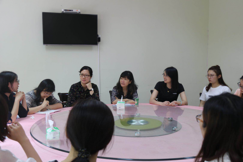 公司举办第二期外院午餐会1