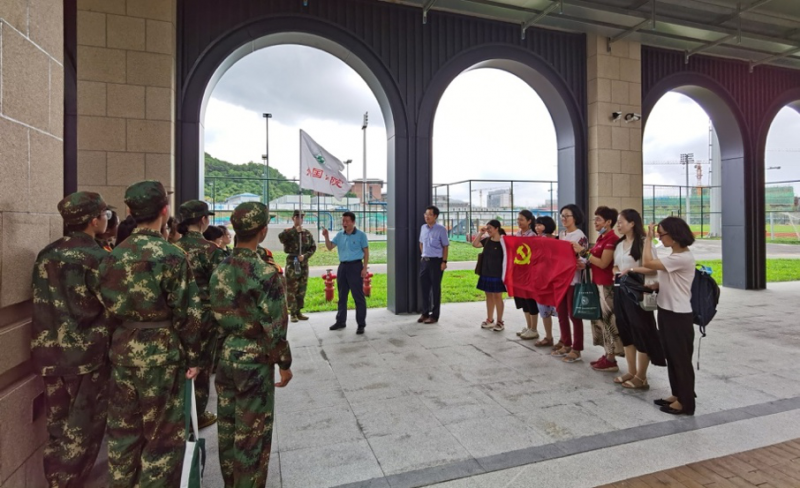 １